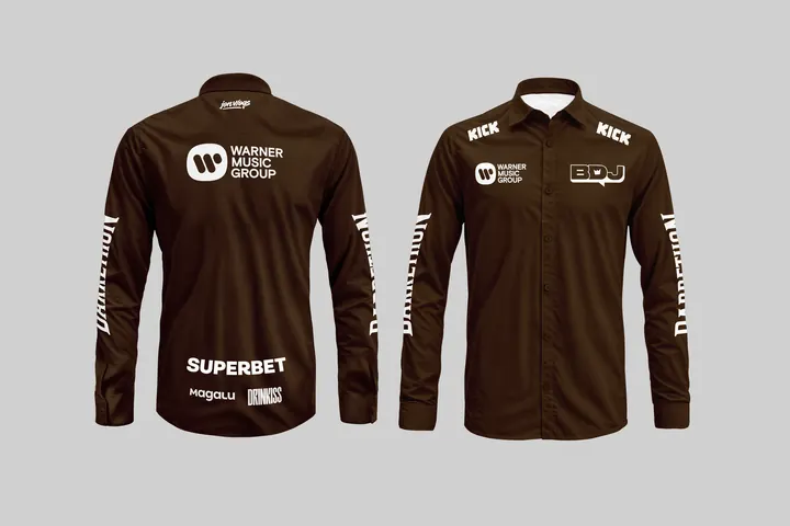 Camisa marrom do Barrethon, frente e costas, com os parceiros