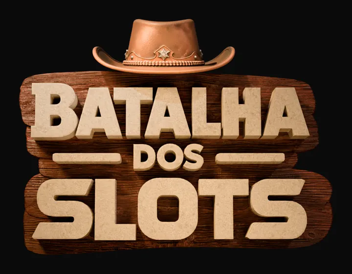 Logo da Batalha dos Slots: letras em relevo sobre placas de madeira, com um chapéu de couro em cima